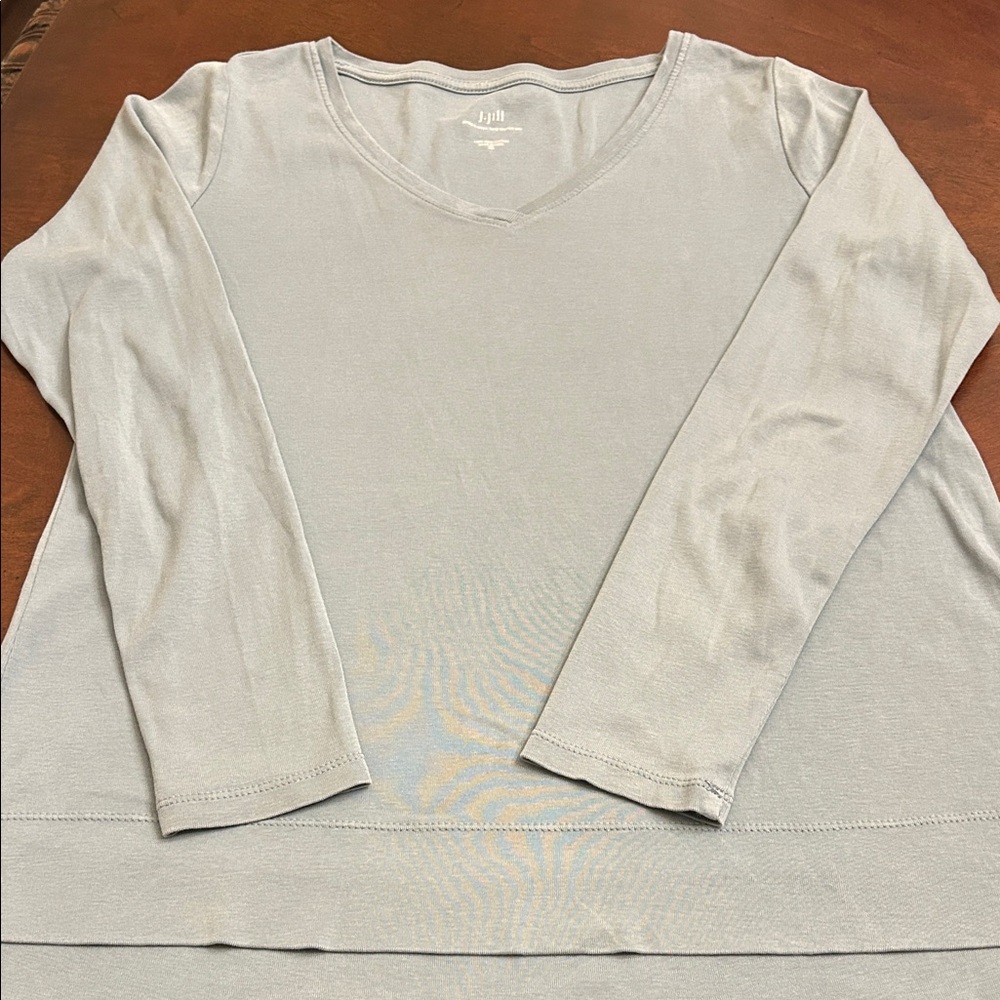J. Jill Light Green Long Sleeve V-Neck Top